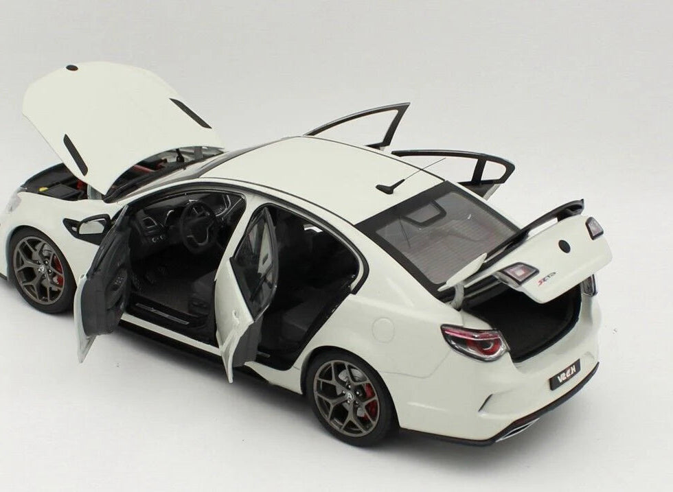 1:18 Scale Holden HSV GTSR Diecast Car (with BOX)
