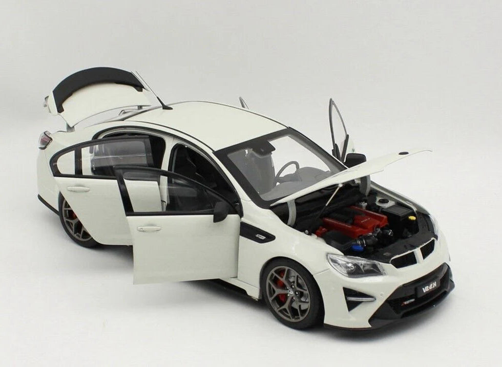 1:18 Scale Holden HSV GTSR Diecast Car (with BOX)
